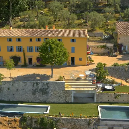 Bed & Breakfast Domaine De La Cascade Parfumee *